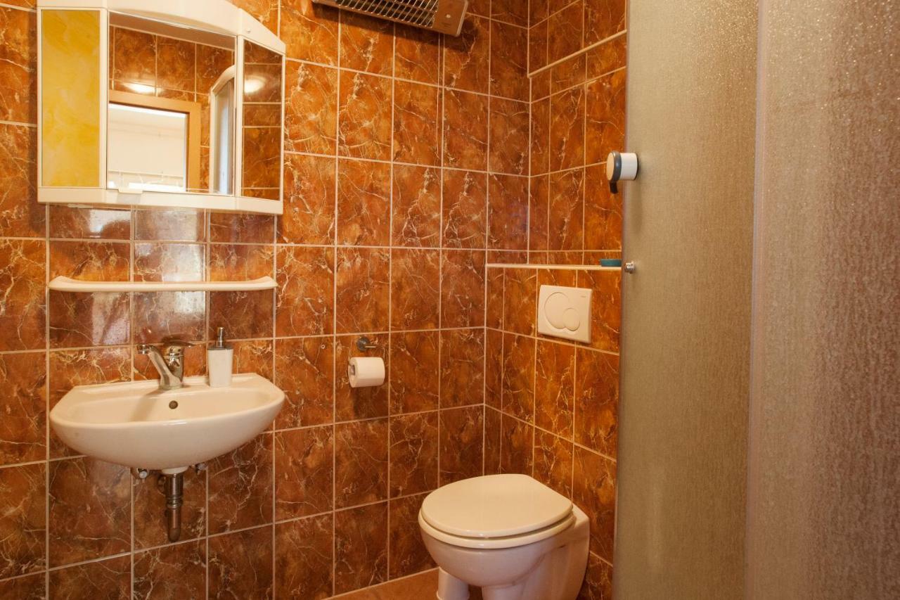 Guest House Celan Spodnja Hajdina Екстер'єр фото